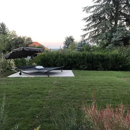 Apartament Bella *
